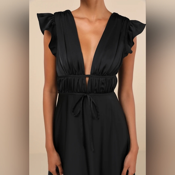 NWT Lulu's I'm All Yours Black Satin Cutout Ruffled Maxi Dress - Picture 3 of 5